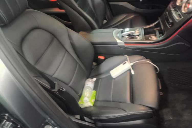 Used Mercedes-Benz GLC 2019 GLC 260 L 4MATIC Dynamic Model Right Front Seat