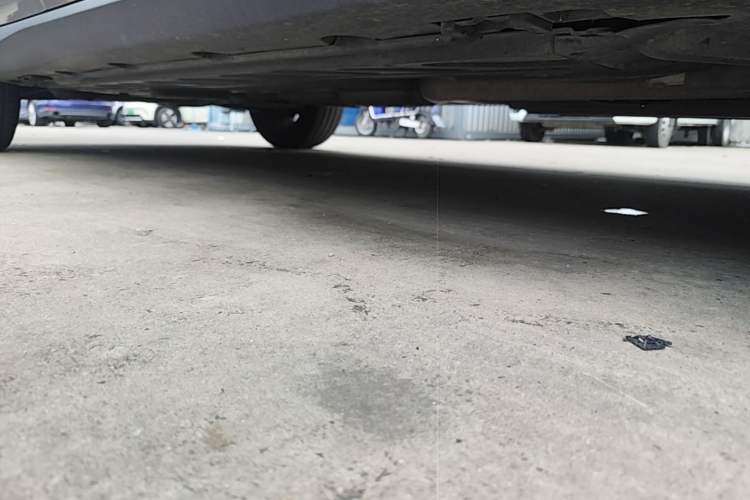 Used Mercedes-Benz GLC 2019 GLC 260 L 4MATIC Dynamic Model Right Side Sill