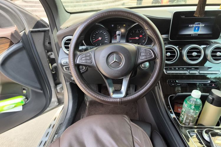 Used Mercedes-Benz GLC 2019 Facelift GLC 260 L 4MATIC Luxury Model Steering Wheel