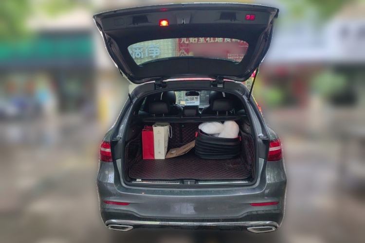 Used Mercedes-Benz GLC 2019 GLC 260 L 4MATIC Dynamic Model Trunk