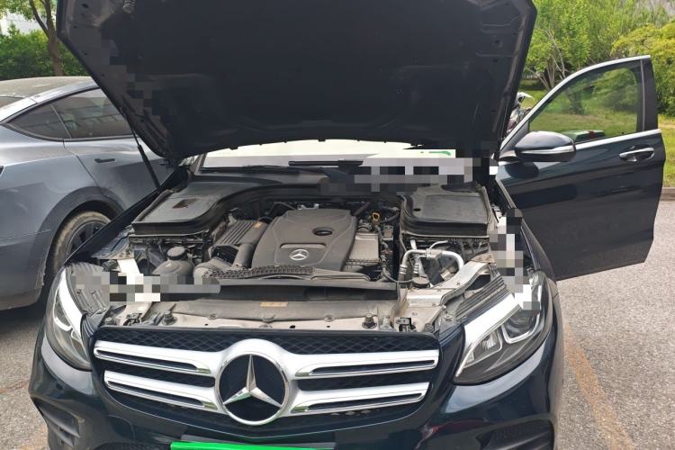 Used Mercedes-Benz GLC 2019 GLC 260 L 4MATIC Dynamic Model Engine Bay