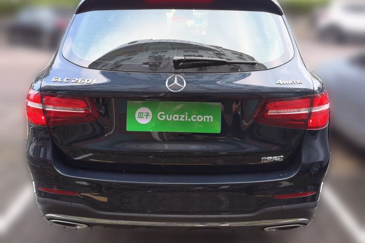 Used Mercedes-Benz GLC 2019 Facelift GLC 260 L 4MATIC Luxury Model Exterior 4