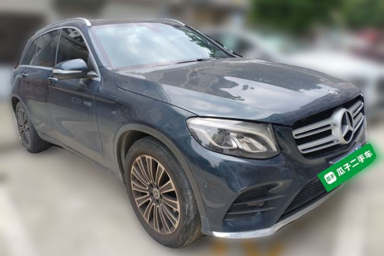 Used Mercedes-Benz GLC 2019 GLC 260 L 4MATIC Dynamic Model Front Right 45 Deg