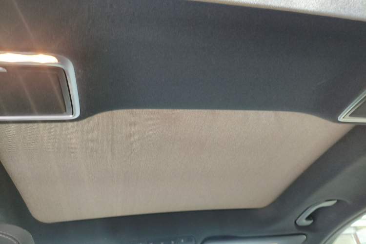 Used Mercedes-Benz GLC 2019 GLC 260 L 4MATIC Dynamic Model Headliner