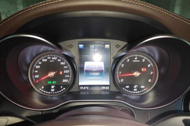 Used Mercedes-Benz GLC 2019 Facelift GLC 260 L 4MATIC Luxury Model Instrument Cluster