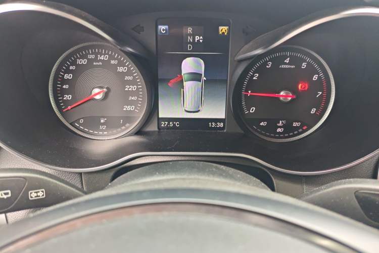 Used Mercedes-Benz GLC 2019 GLC 260 L 4MATIC Dynamic Model Instrument Cluster