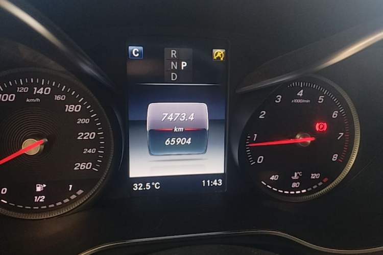 Used Mercedes-Benz GLC 2019 GLC 260 L 4MATIC Dynamic Model Instrument Cluster