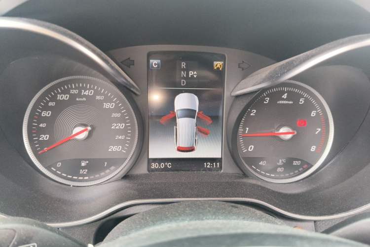 Used Mercedes-Benz GLC 2019 Facelift GLC 260 L 4MATIC Luxury Model Instrument Cluster