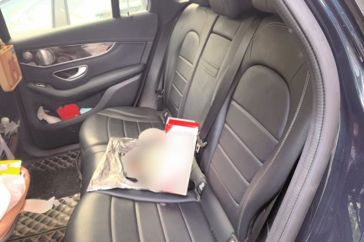 Used Mercedes-Benz GLC 2019 Facelift GLC 260 L 4MATIC Luxury Model Interior 4