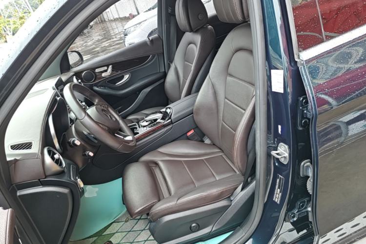 Used Mercedes-Benz GLC 2019 GLC 260 L 4MATIC Dynamic Model Left Front Seat
