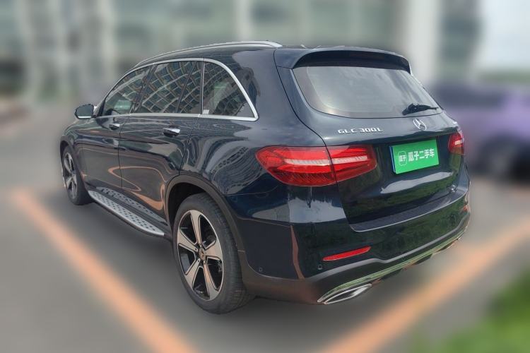 Used Mercedes-Benz GLC 2019 GLC 300 L 4MATIC Dynamic Model Rear Left 45 Deg