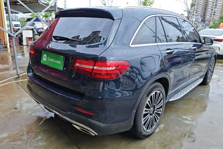 Used Mercedes-Benz GLC 2019 GLC 260 L 4MATIC Dynamic Model Rear Right 45 Deg