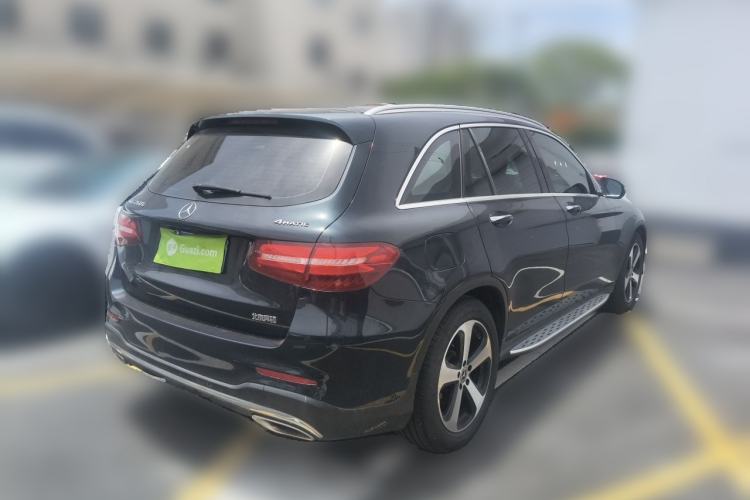 Used Mercedes-Benz GLC 2019 Facelift GLC 260 L 4MATIC Luxury Model Rear Right 45 Deg