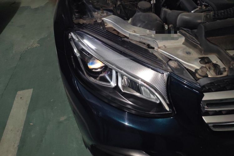 Used Mercedes-Benz GLC 2019 GLC 260 L 4MATIC Dynamic Model Right Front Headlight