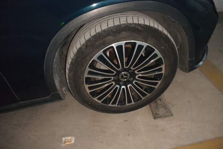Used Mercedes-Benz GLC 2019 GLC 260 L 4MATIC Dynamic Model Right Front Wheel Hub