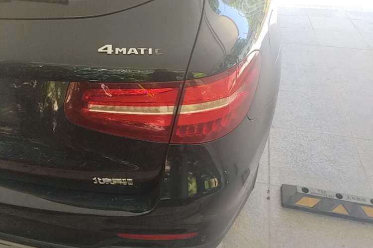 Used Mercedes-Benz GLC 2019 GLC 260 L 4MATIC Dynamic Model Right Rear Taillight