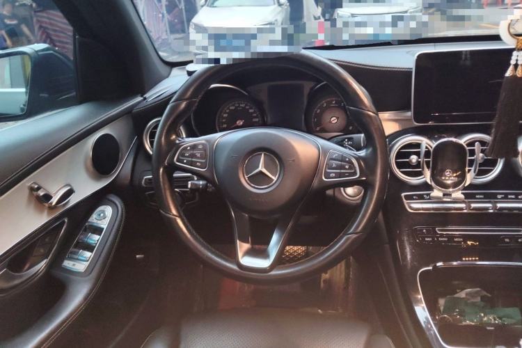 Used Mercedes-Benz GLC 2019 GLC 200 L 4MATIC Steering Wheel