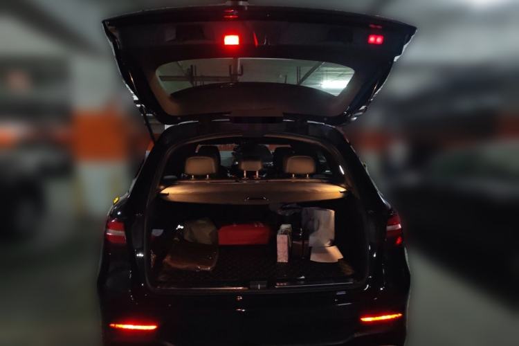 Used Mercedes-Benz GLC 2019 GLC 260 L 4MATIC Dynamic Model Trunk