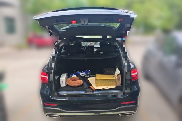 Used Mercedes-Benz GLC 2019 GLC 260 L 4MATIC Dynamic Model Trunk