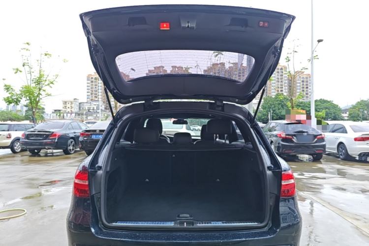 Used Mercedes-Benz GLC 2019 GLC 260 L 4MATIC Dynamic Model Trunk
