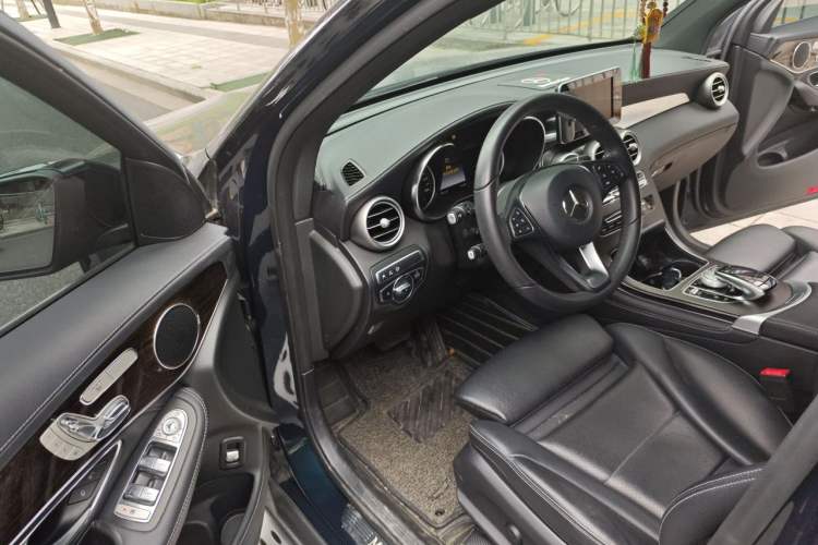 Used Mercedes-Benz GLC 2019 GLC 260 L 4MATIC Luxury Model Driver Seat