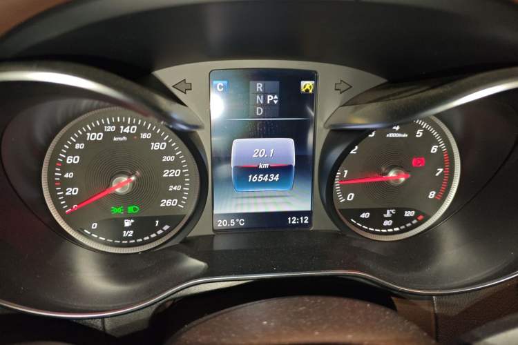 Used Mercedes-Benz GLC 2019 Facelift GLC 260 L 4MATIC Luxury Model Instrument Cluster