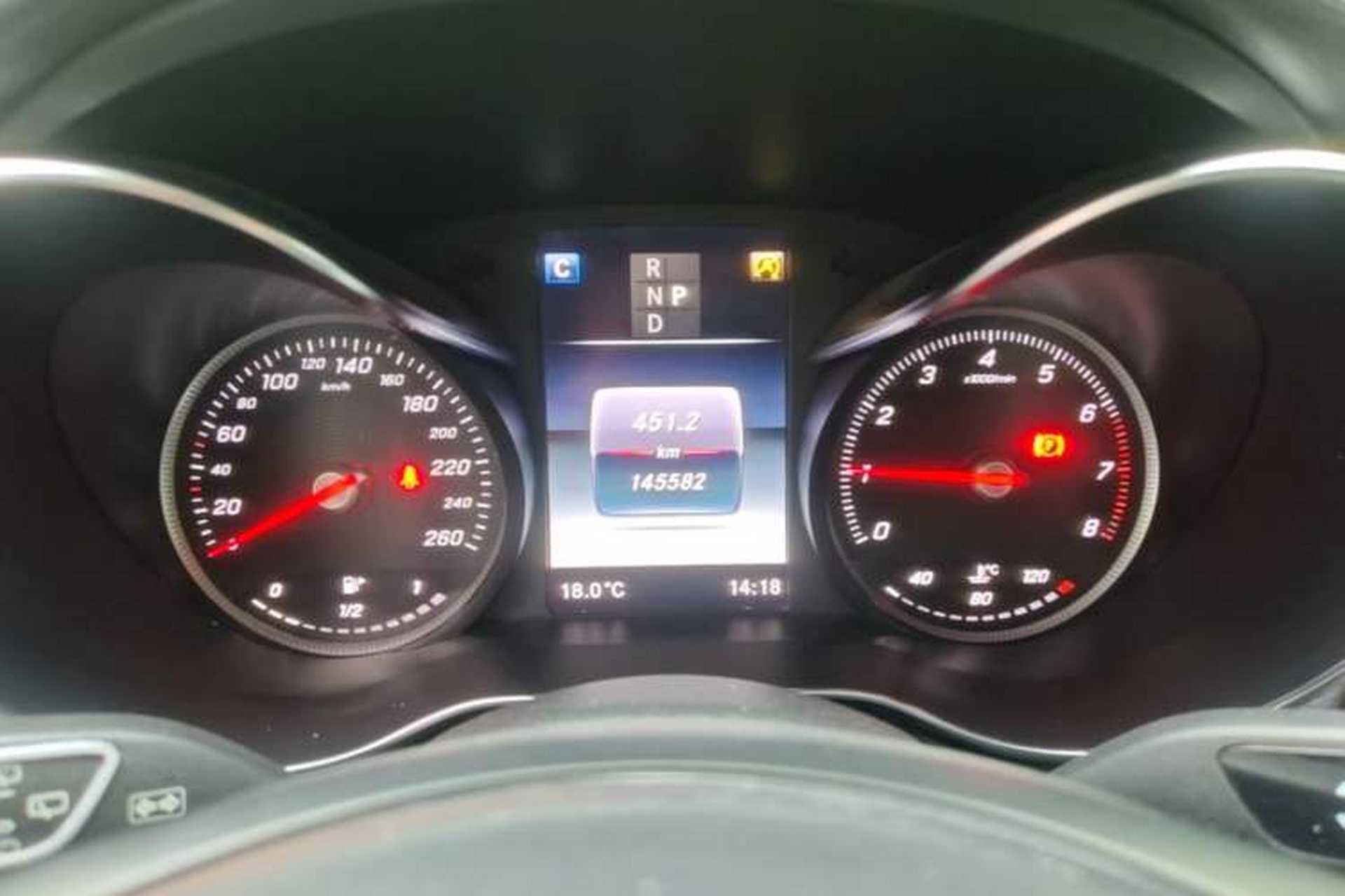 Used Mercedes-Benz GLC 2019 GLC 260 L 4MATIC Dynamic Model Instrument Cluster