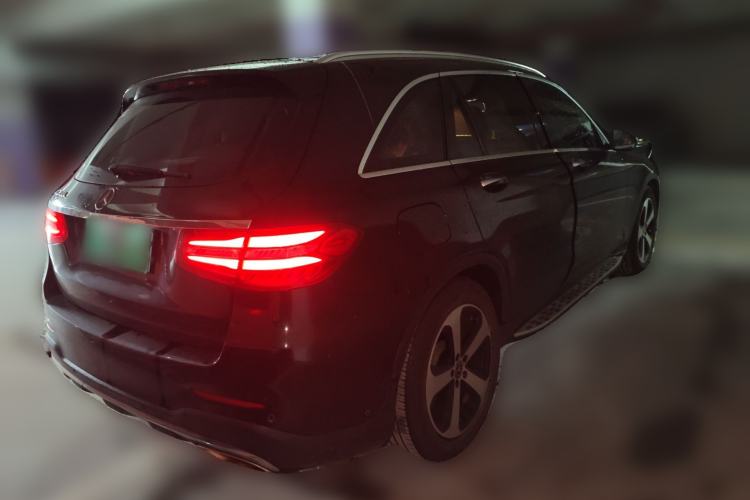 Used Mercedes-Benz GLC 2019 Facelift GLC 260 L 4MATIC Luxury Model Rear Right 45 Deg