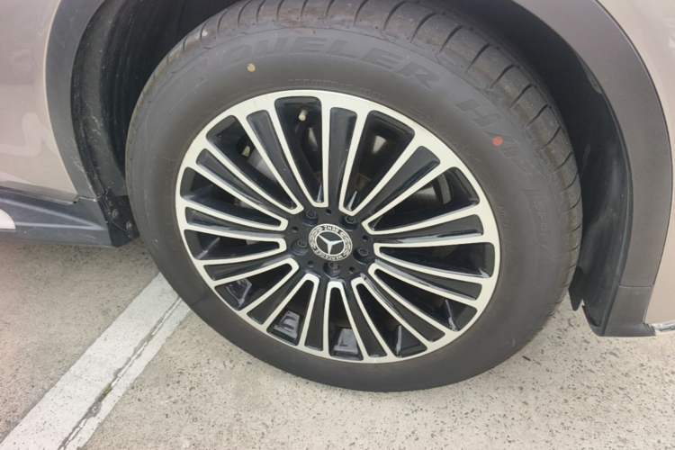 Used Mercedes-Benz GLC 2019 GLC 260 L 4MATIC Dynamic Model Right Front Wheel Hub