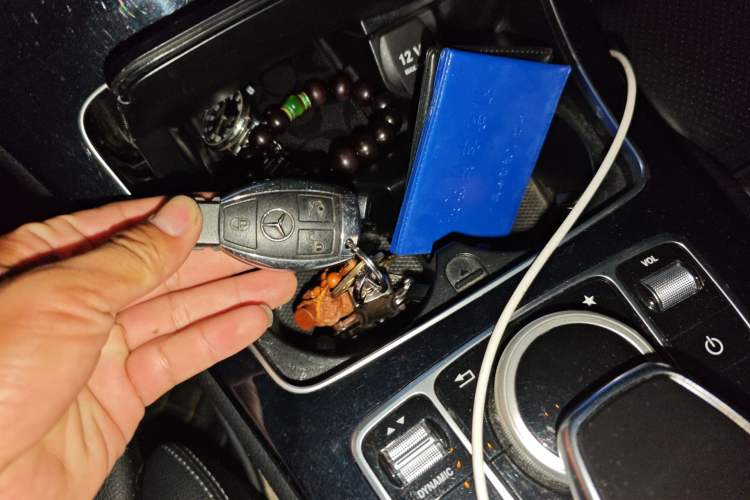 Used Mercedes-Benz GLC 2019 GLC 200 L 4MATIC Vehicle Key