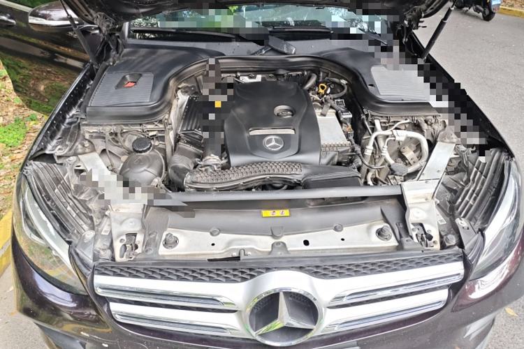 Used Mercedes-Benz GLC 2019 GLC 260 L 4MATIC Dynamic Model Engine Bay
