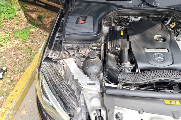 Used Mercedes-Benz GLC 2019 GLC 260 L 4MATIC Dynamic Model Engine Bay Right