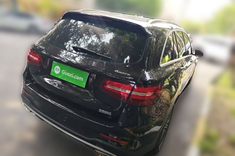 Used Mercedes-Benz GLC 2019 GLC 260 L 4MATIC Dynamic Model Rear Right 45 Deg