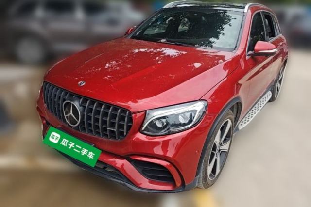 Ojetý Mercedes-Benz GLC 2019 GLC 300 L 4MATIC Dynamic Model