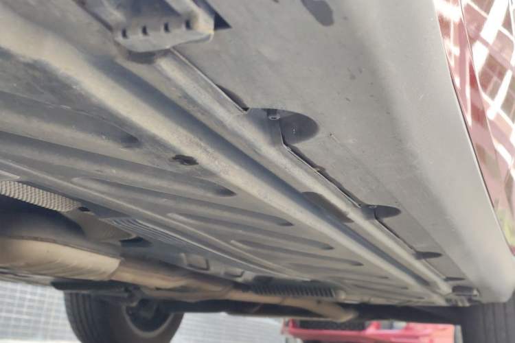 Used Mercedes-Benz GLC 2019 GLC 200 L 4MATIC Chassis Front Left