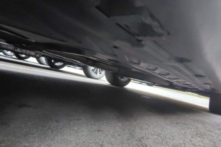 Used Mercedes-Benz GLC 2019 GLC 260 L 4MATIC Dynamic Model Chassis Rear Right