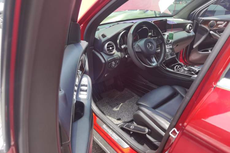 Used Mercedes-Benz GLC 2019 GLC 260 L 4MATIC Dynamic Model Driver Seat