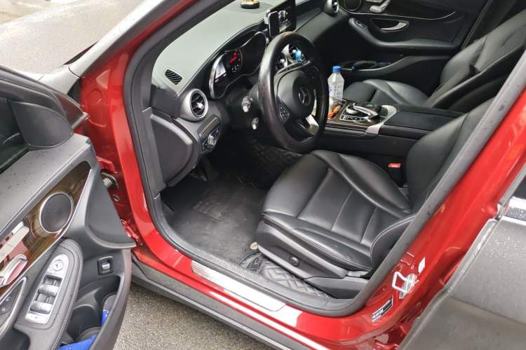 Used Mercedes-Benz GLC 2019 GLC 260 4MATIC Dynamic Edition Driver Seat
