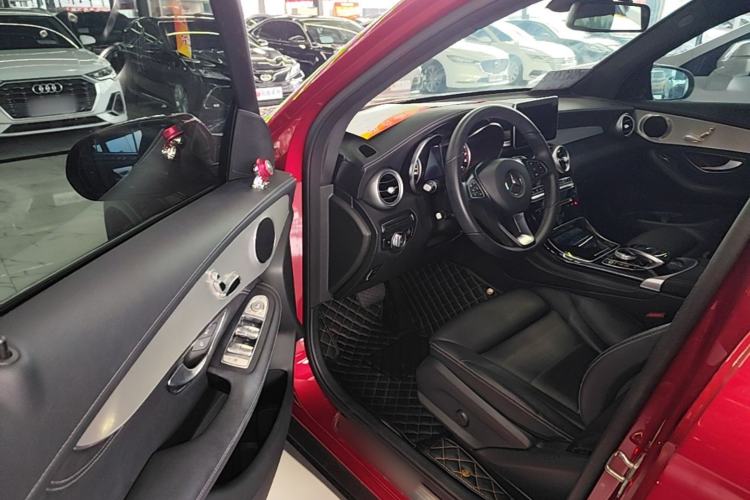 Used Mercedes-Benz GLC 2019 GLC 200 4MATIC Driver Seat