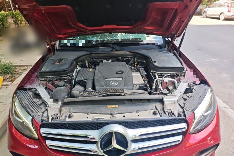 Used Mercedes-Benz GLC 2019 GLC 260 L 4MATIC Dynamic Model Engine Bay