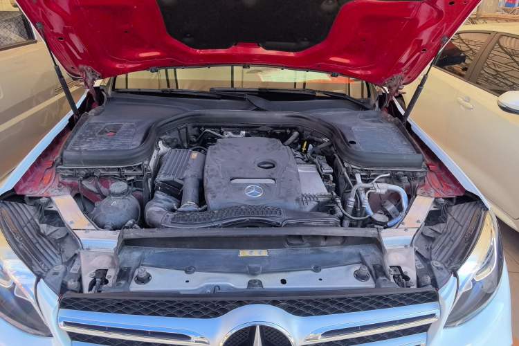 Used Mercedes-Benz GLC 2019 GLC 260 L 4MATIC Luxury Model Engine Bay
