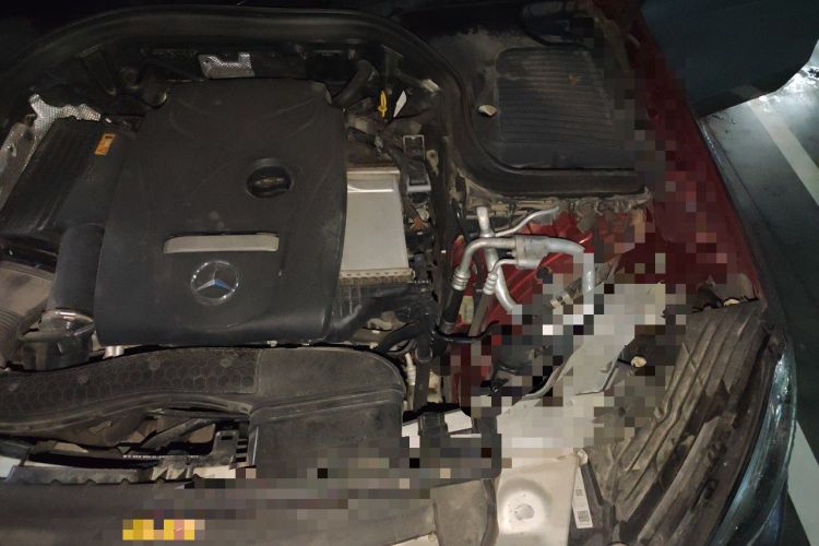 Used Mercedes-Benz GLC 2019 GLC 260 L 4MATIC Luxury Model Engine Bay Left