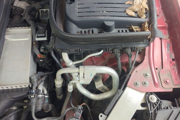 Used Mercedes-Benz GLC 2019 GLC 260 L 4MATIC Dynamic Model Engine Bay Left