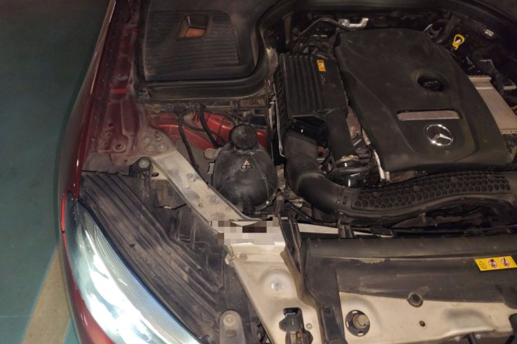 Used Mercedes-Benz GLC 2019 GLC 260 L 4MATIC Luxury Model Engine Bay Right