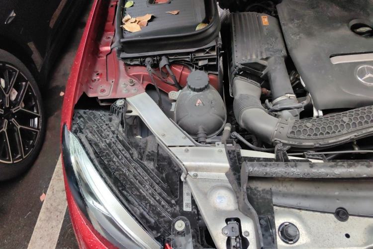 Used Mercedes-Benz GLC 2019 GLC 260 L 4MATIC Dynamic Model Engine Bay Right