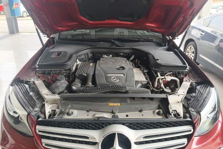Used Mercedes-Benz GLC 2019 Facelift GLC 260 L 4MATIC Luxury Model Engine Bay