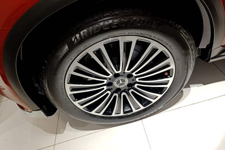 Used Mercedes-Benz GLC 2019 GLC 200 L 4MATIC Exterior 4