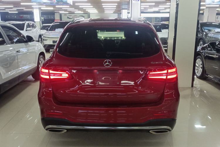 Used Mercedes-Benz GLC 2019 Facelift GLC 260 L 4MATIC Luxury Model Exterior 4