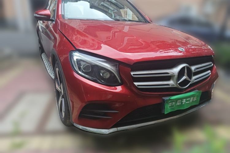 Used Mercedes-Benz GLC 2019 GLC 300 L 4MATIC Dynamic Model Front Right 45 Deg