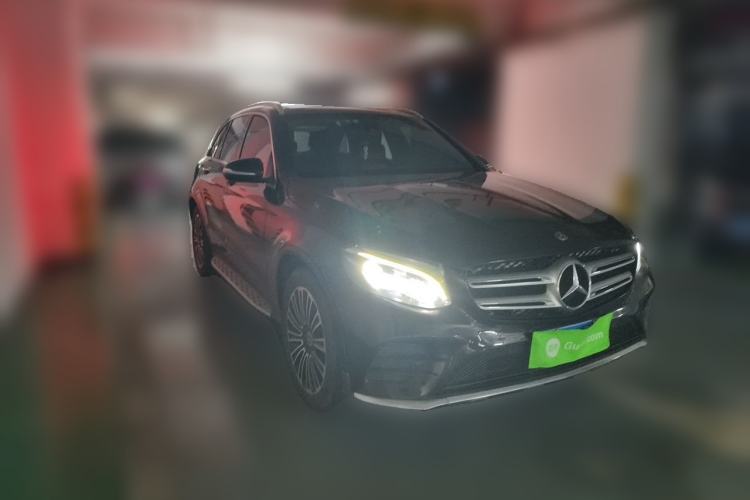 Used Mercedes-Benz GLC 2019 GLC 260 L 4MATIC Dynamic Model Front Right 45 Deg